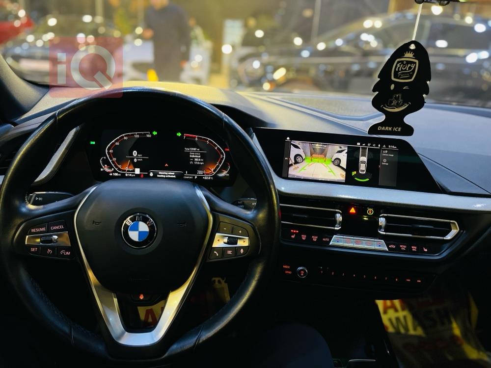 بي ام دبليو الفئة 2